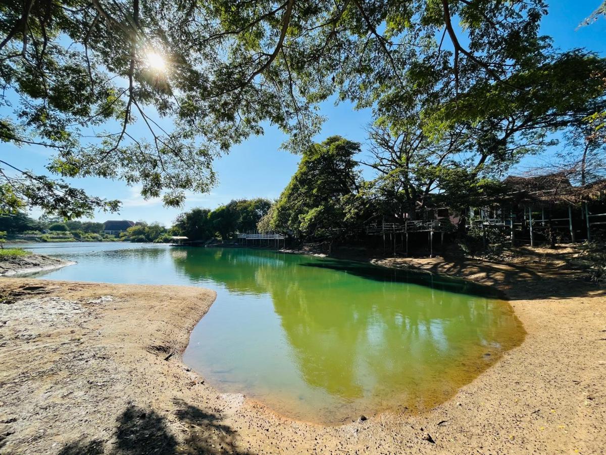 Moon River Resort Phimai Ngoại thất bức ảnh