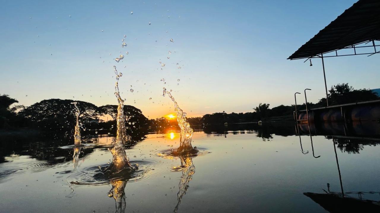Moon River Resort Phimai Ngoại thất bức ảnh