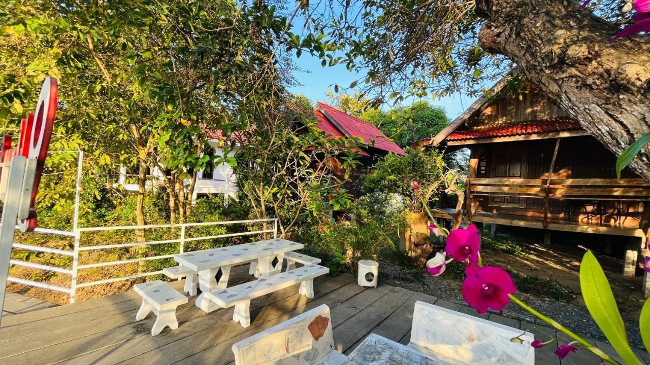 Moon River Resort Phimai Ngoại thất bức ảnh