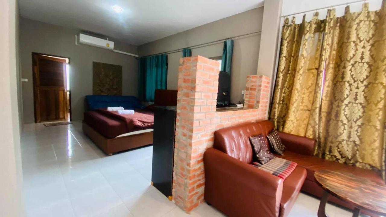 Moon River Resort Phimai Ngoại thất bức ảnh