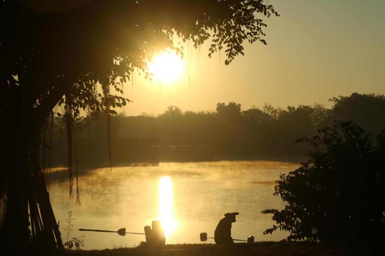Moon River Resort Phimai Ngoại thất bức ảnh